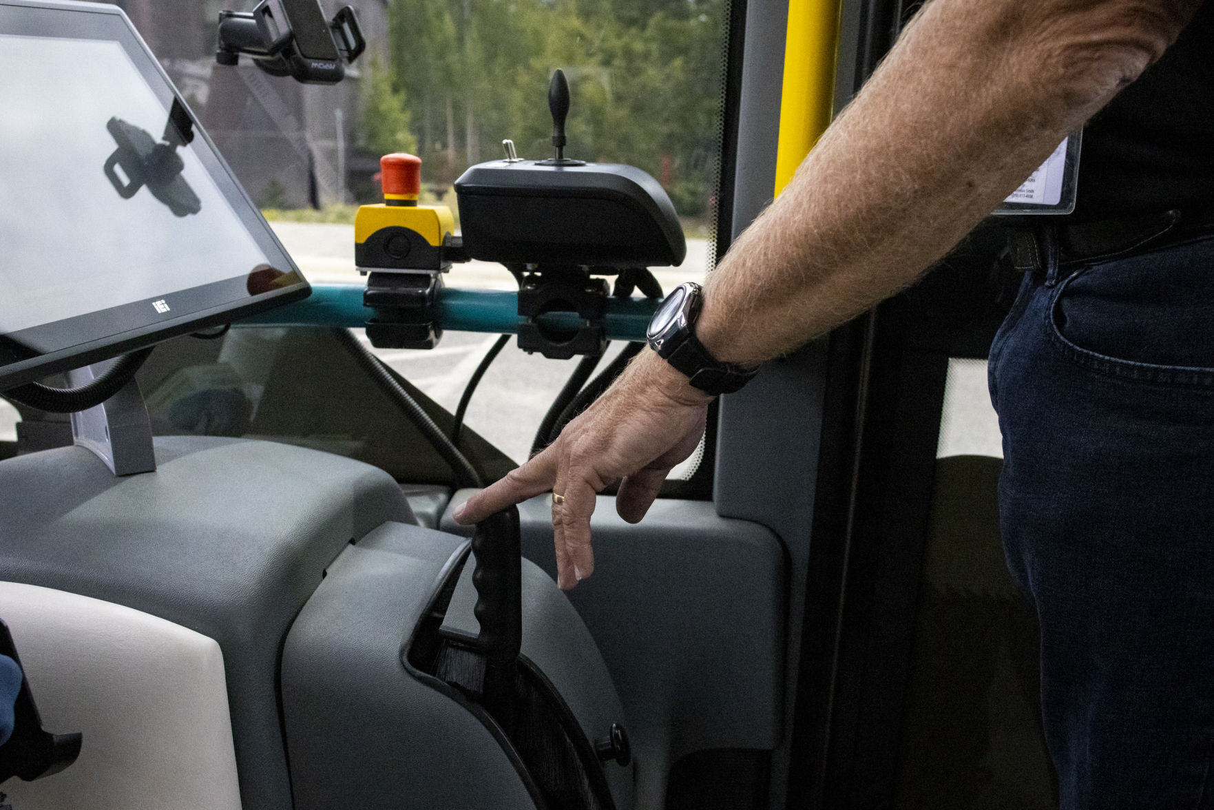 Yellowstone electric automated shuttles